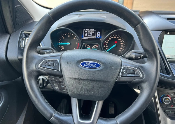 Ford Kuga cena 70800 przebieg: 143480, rok produkcji 2017 z Lublin małe 172